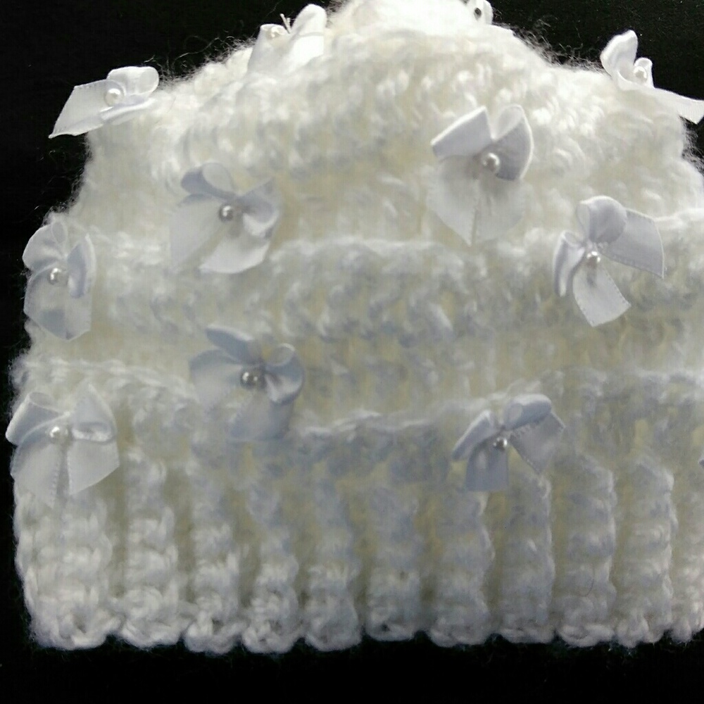 Babies hat and booties any color